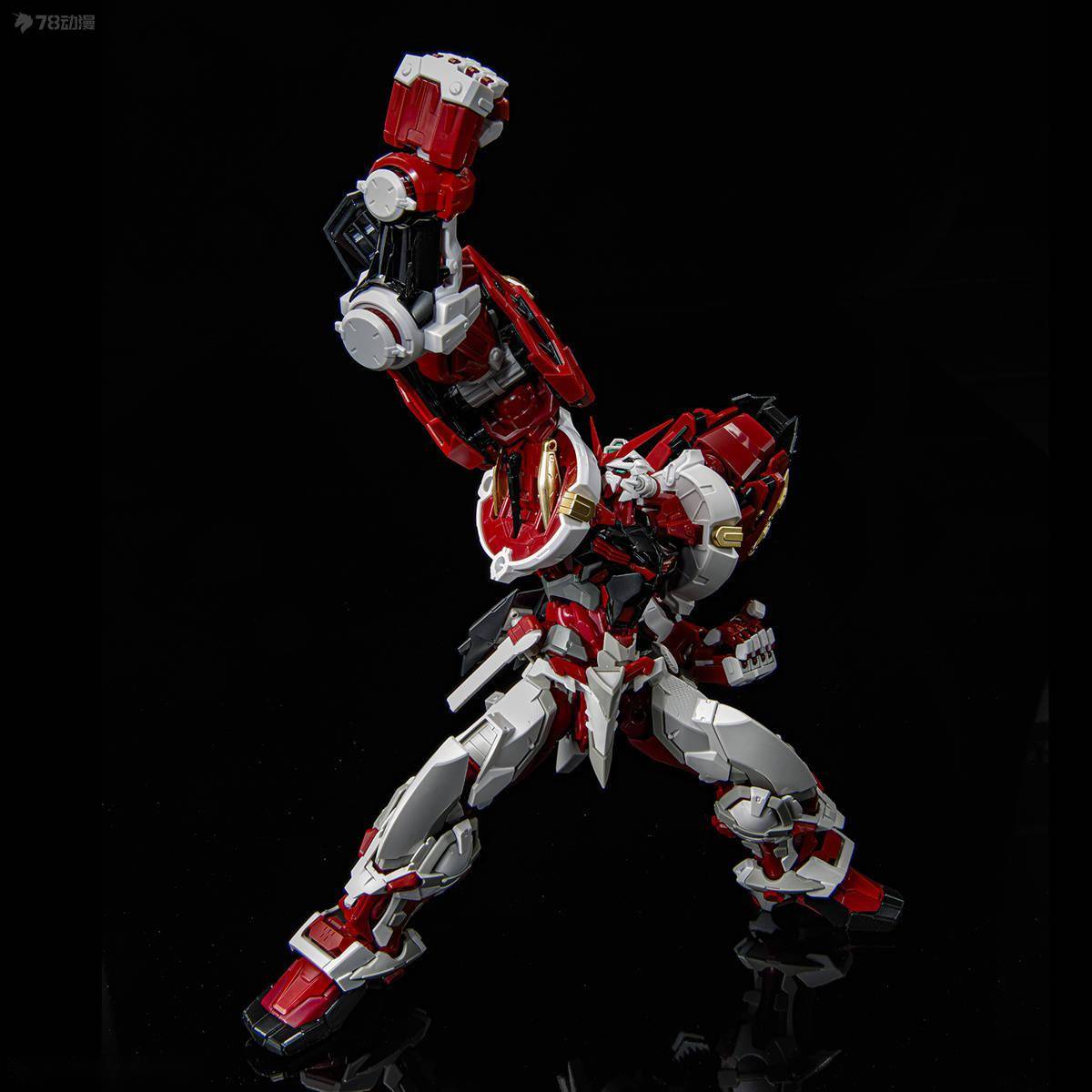 模玩资讯：HiRM系列 1/100 异端高达红色机强力型