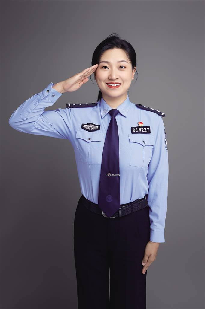 建功十四五 巾帼绽芳华