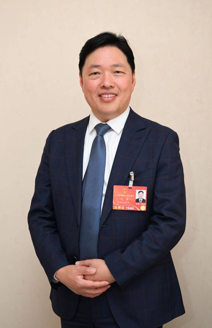 专访全国人大代表步步高董事长王填建议鼓励和引导优质商业不动产项目