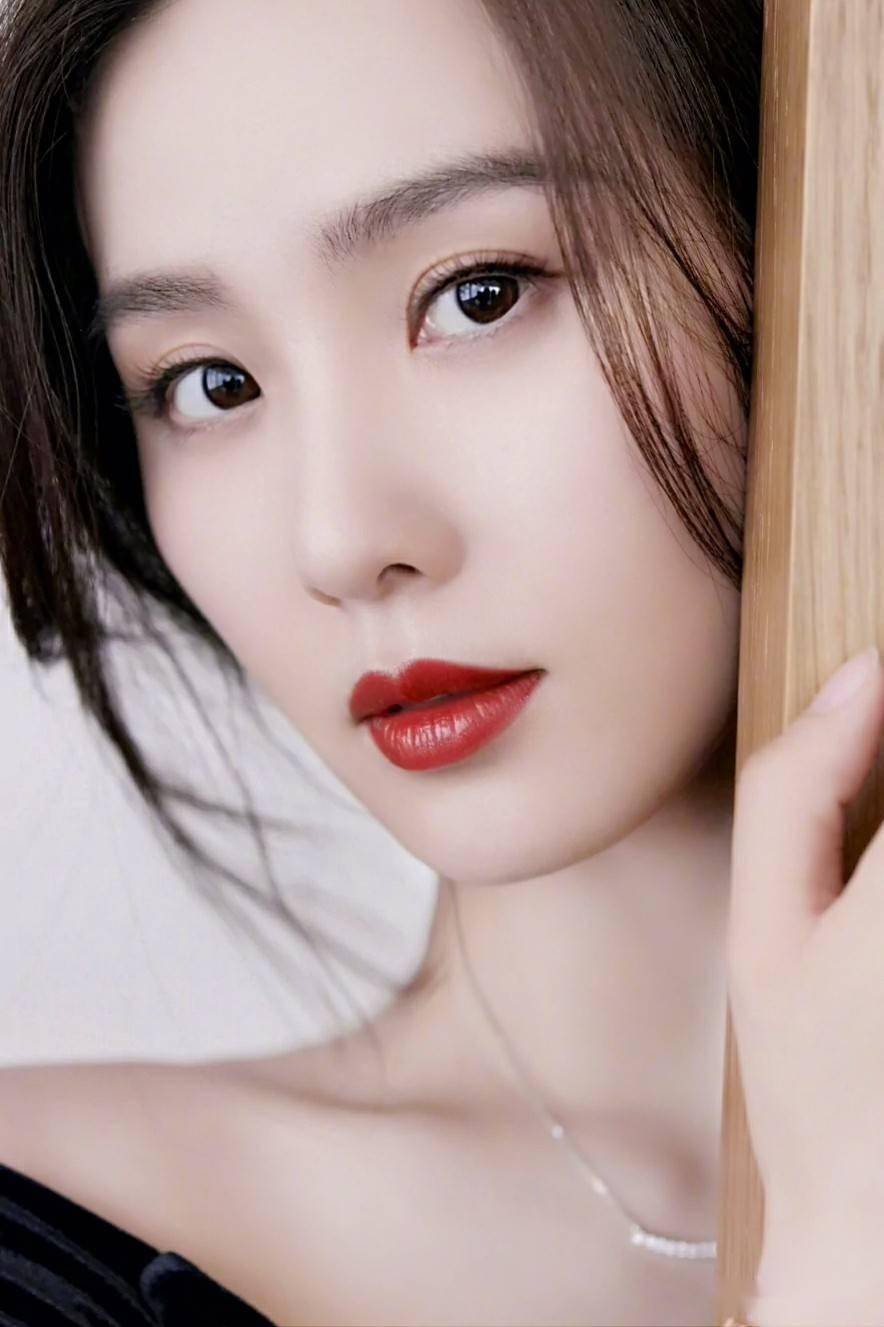 刘诗诗这红唇真的好看
