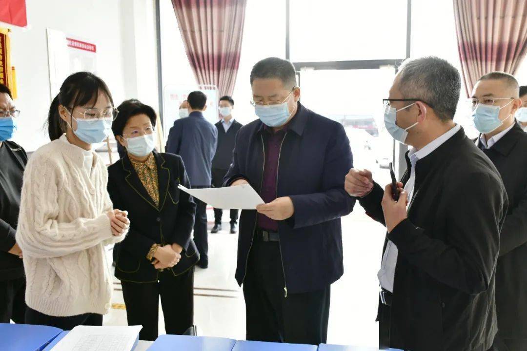 彭小毛先后到苏留庄镇于家仓村,县第一中学(东校区,会盟社区,县集中