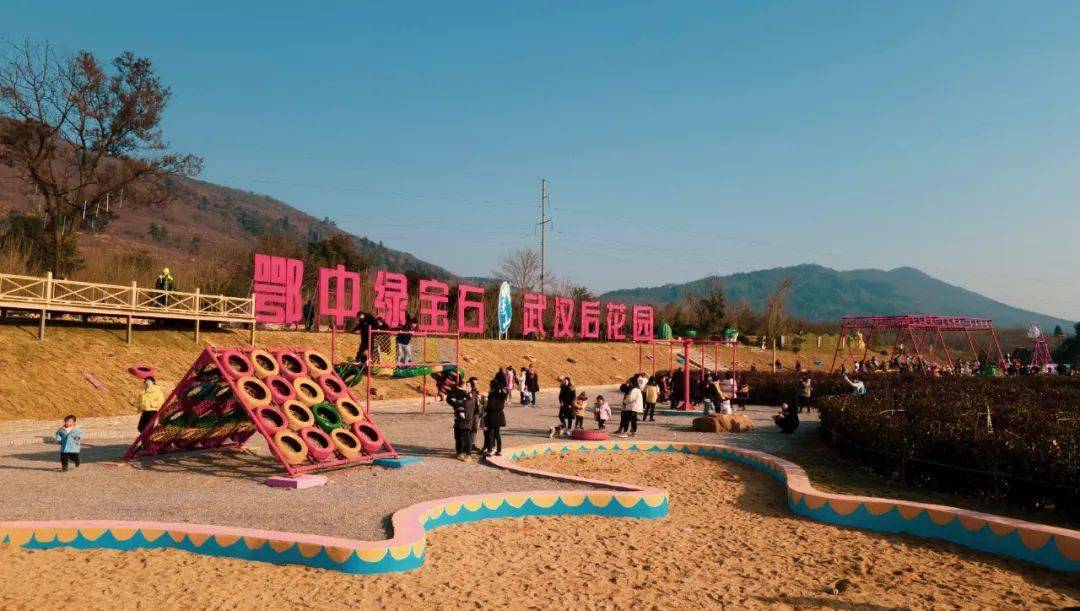 蓮山村→空山洞→水峽口村茶花源(茶花)→文峰網球特色村→花臺山