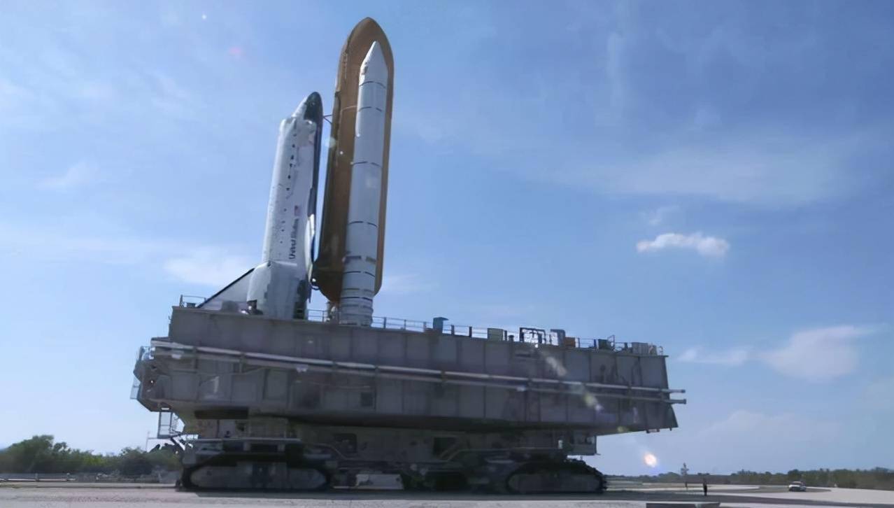 月球|世界最大运输车出动，将装运世界最大火箭，去发射最大飞船赴月球