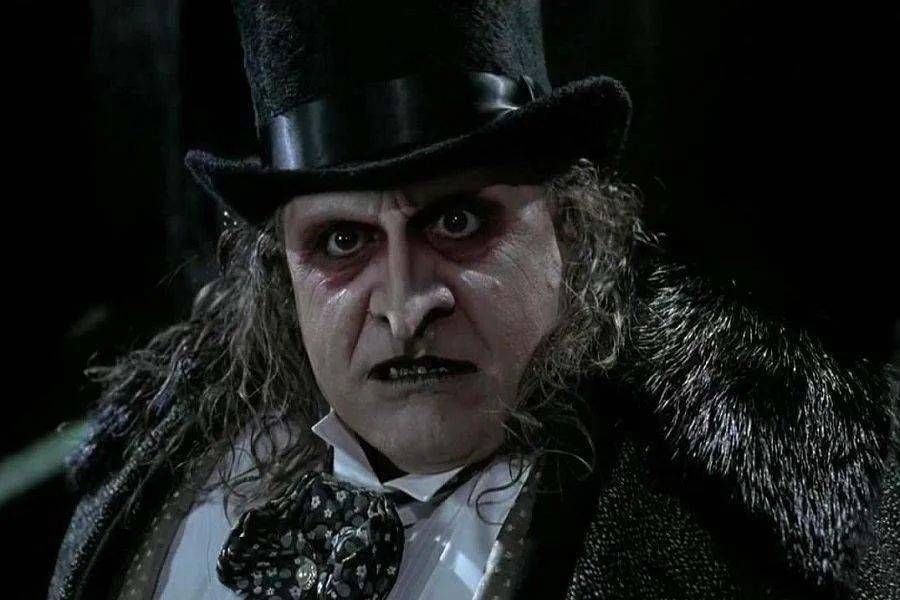 是蝙蝠侠!_企鹅人_小丑_市民