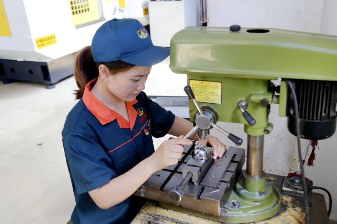 济宁市总工会女劳模先进事迹展播