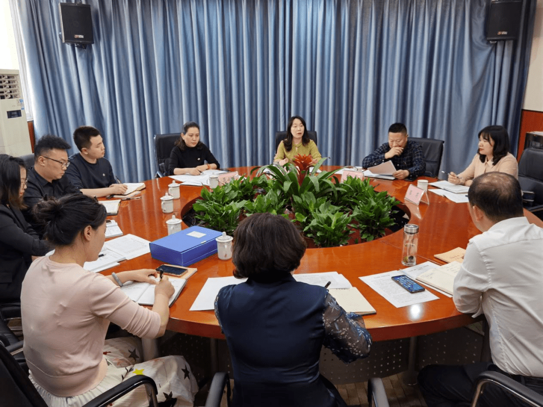 市委常委市纪委书记市监委主任何柳调研羊马街道工作