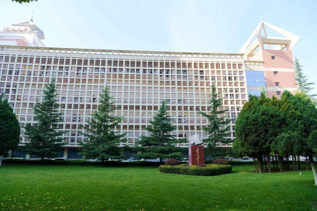 特别关注思政兰州理工大学推动思政课程与课程思政同向同行