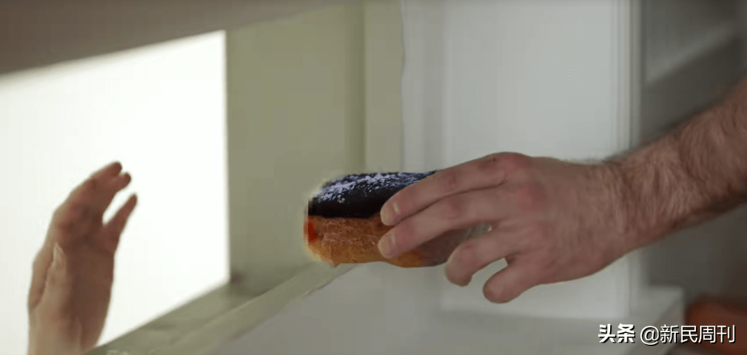 新生|死后的第一天,他在Uploading的世界复活