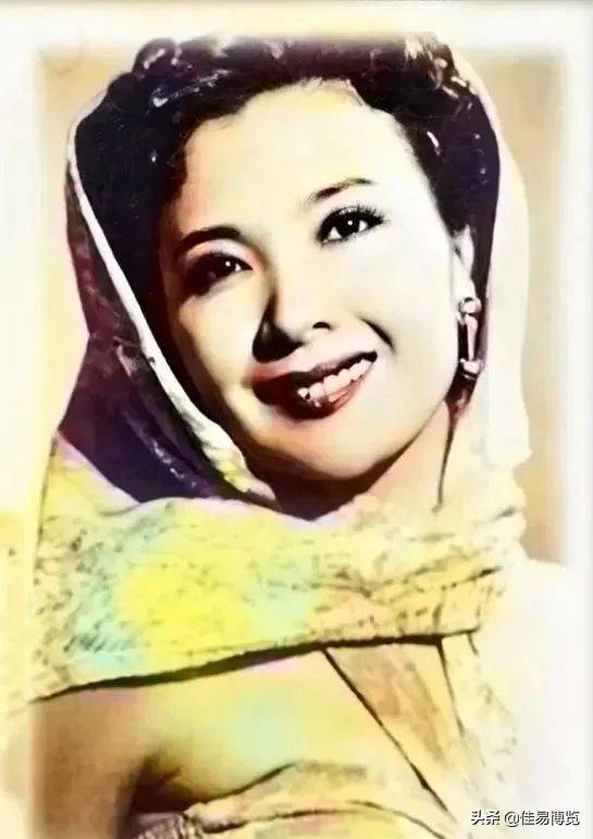 陈云裳身为孤岛影后与胡蝶周璇齐名在婚姻大事上更是中彩