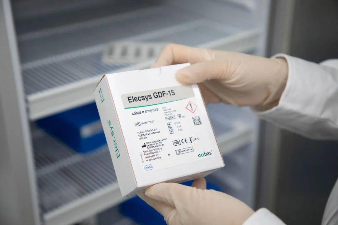 全国首例罗氏诊断2款特许检测试剂产品在博鳌一龄完成全国首例应用为