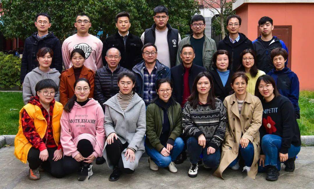 诚勤61日新堰桥高中举办2021年度教科研发展报告会