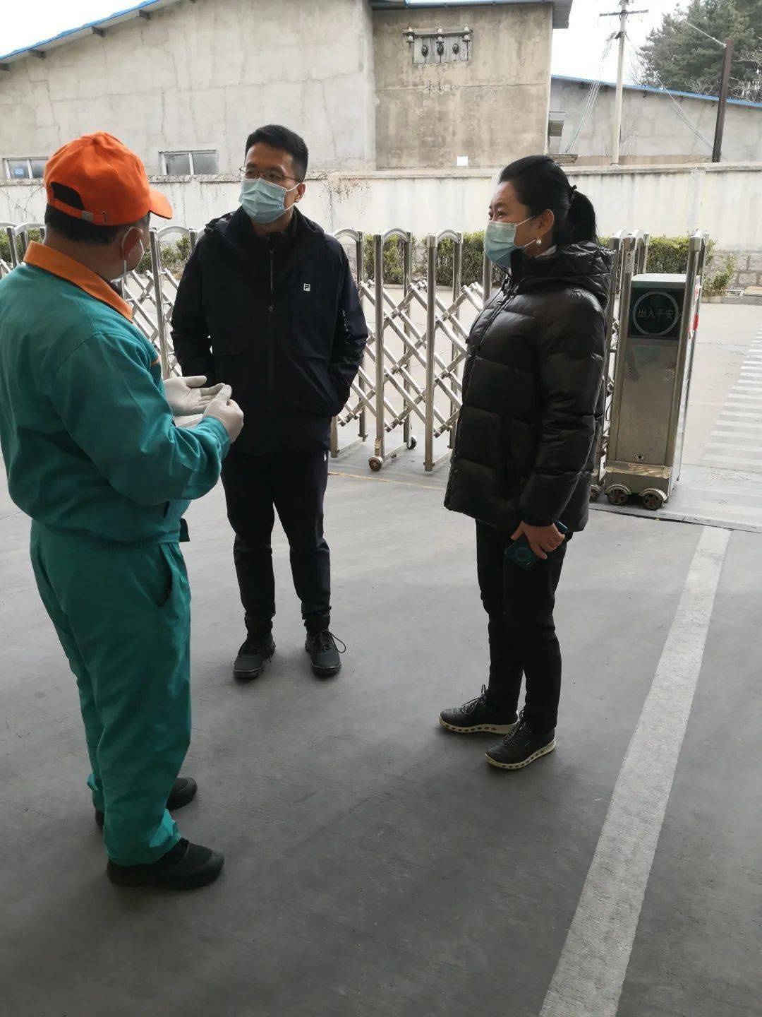 苏文鹏一行先后到王哥庄街道,沙子口街道,金家岭街道