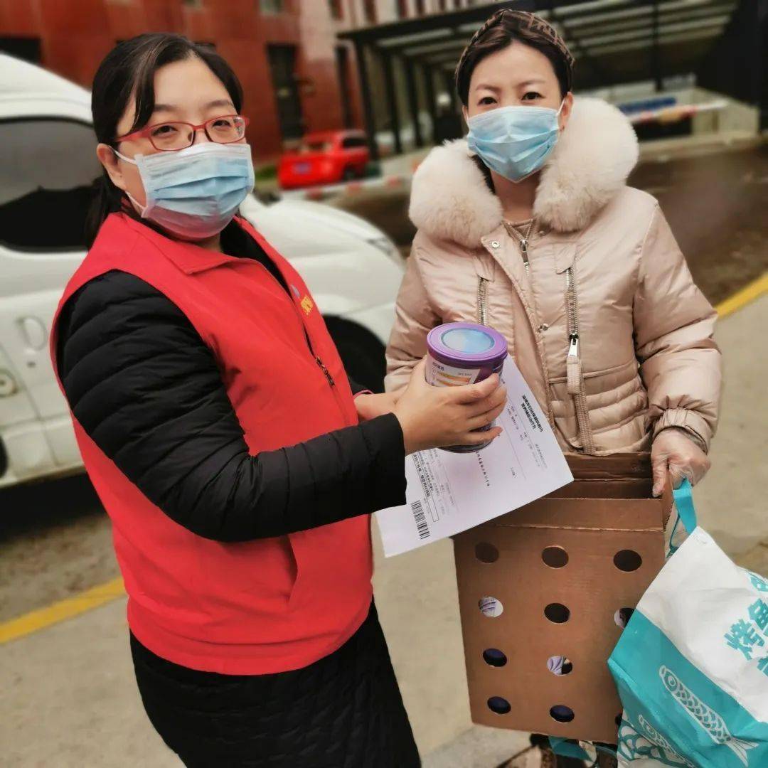 李光胜,生殖中心护士长颜慧梅,侯丽萍,宋文俊,孙楠,医学遗传科韩冰瑶