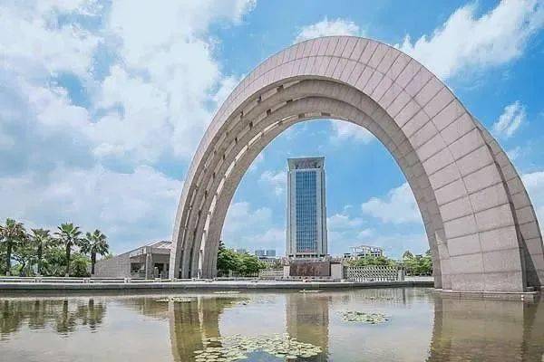 高考快讯华侨大学2021年福建省面向厦门各专业录取分数线