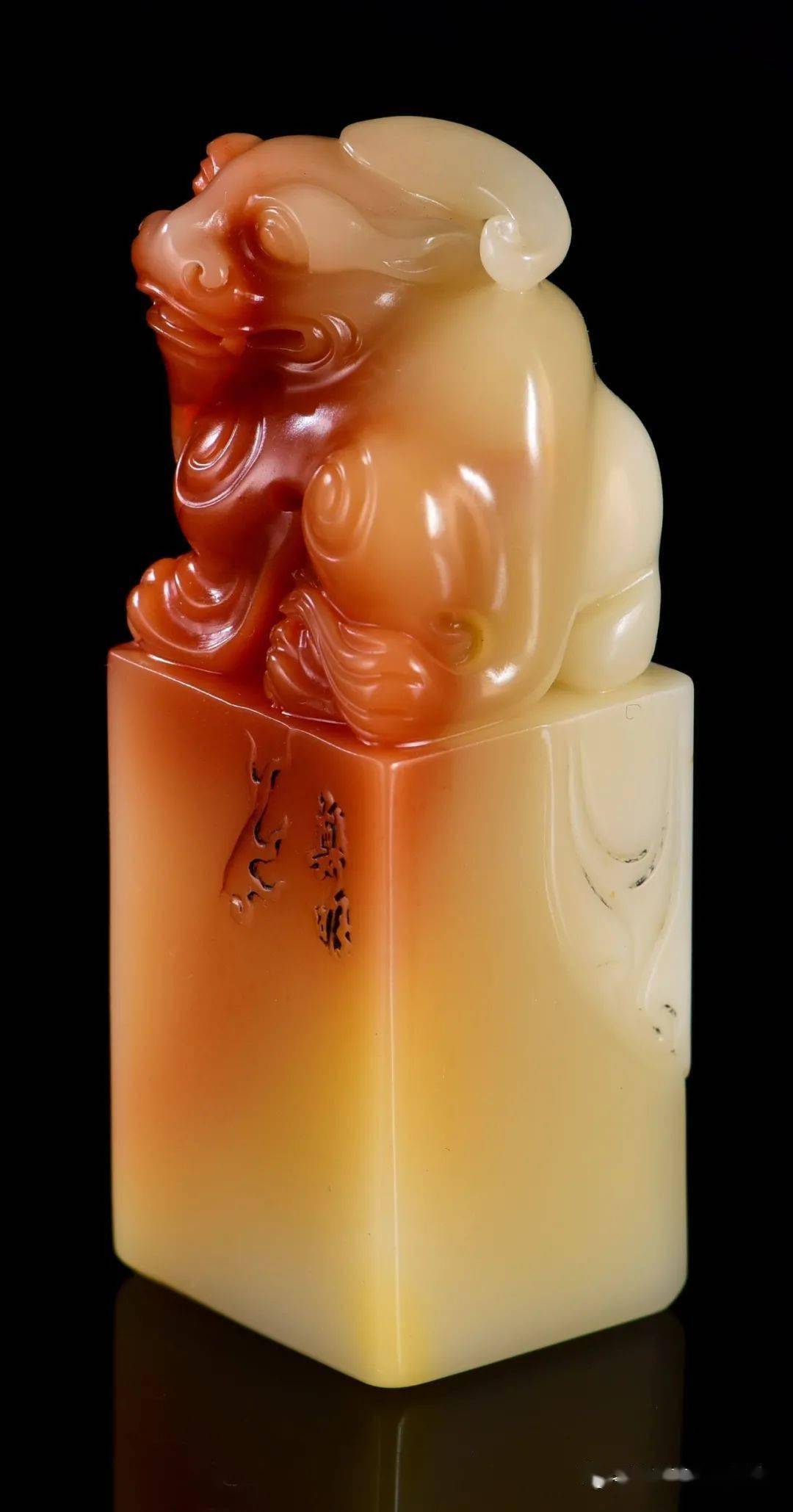 2cmno4,郑明作芙蓉石瑞兽钮章刘北山是台湾人,学贯中西,造诣精深,品位