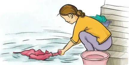 痛心南宁一中年女子在邕江边洗衣服时不慎落水第二日凌晨发现遗体