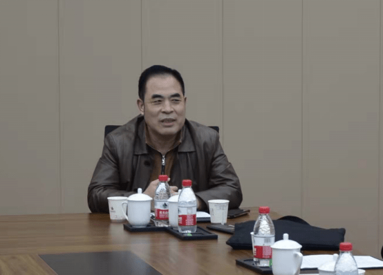 拟任会长,许昌花都温泉小镇董事长 王永臣河南省文史馆馆员,书画名家