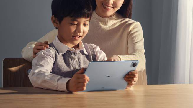 vivo Pad惊喜亮相：轻薄全金属设计+笔键组合！轻办公完全ok
