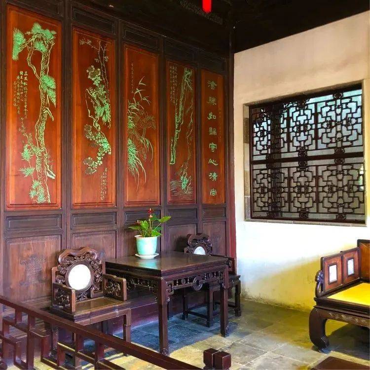 八仙桌,可比现在的茶几高端多了_桌面_家具_四边