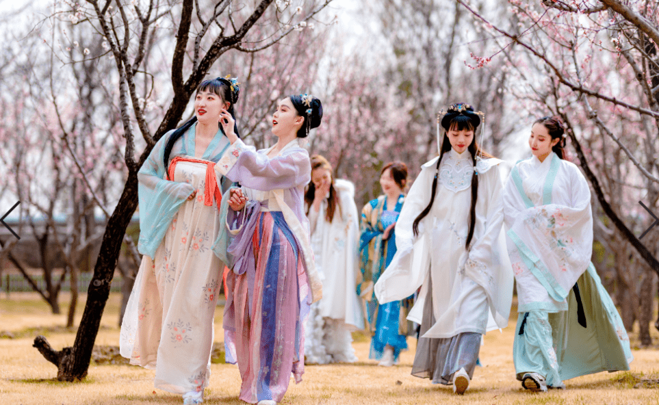 山河春意十二花神系列中国四大美女有两位是山西籍化作春日花神带你