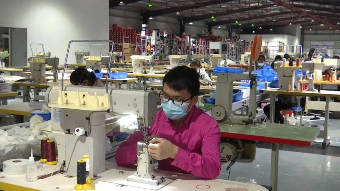 【惠心在望】东西部协作招商引资 鞋厂造出"新生活"