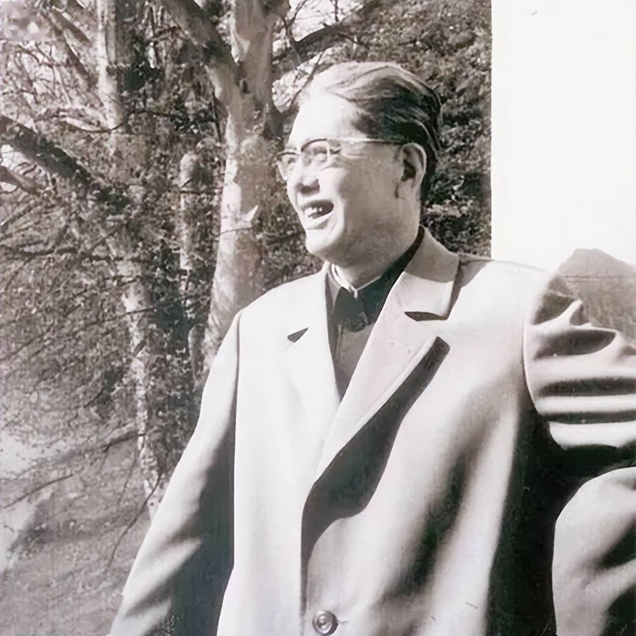 的日子:依旧健谈,依旧放声大笑,念念不忘文天祥诗句_谈判_龚澎_外交