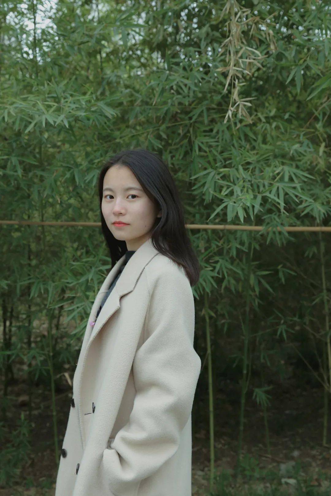 青梅街拍春日穿搭分享心动不止一点点