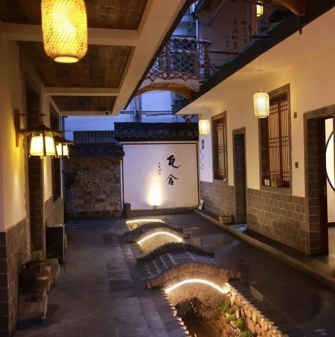 住着民宿游泾县月亮湾山郭瓦舍民宿