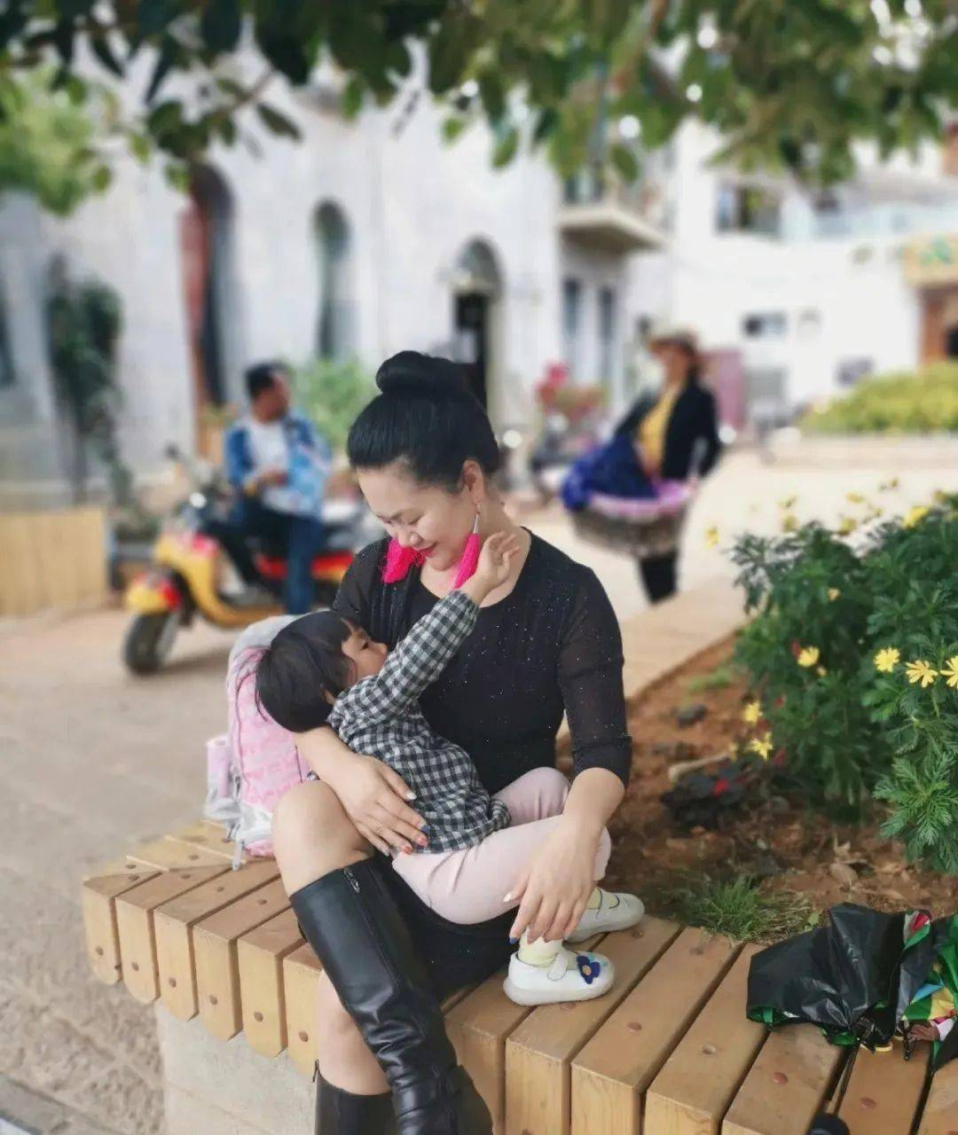 这么大还喂奶惯子如杀子啊吃你奶了