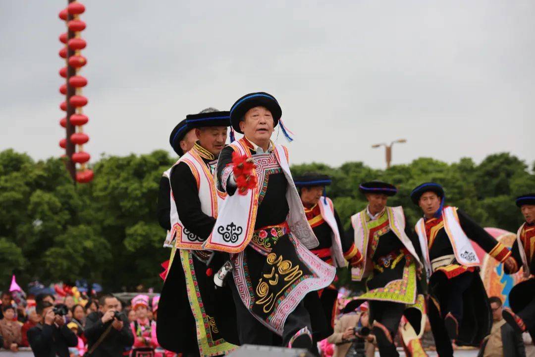 每日一景羌族沙朗