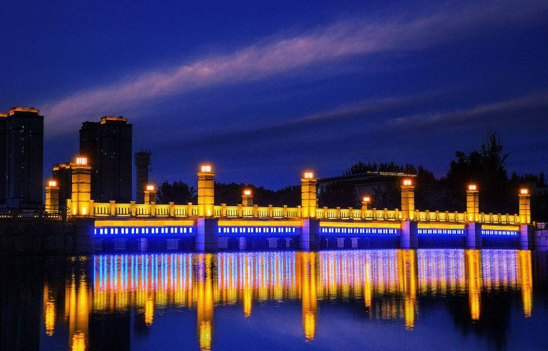 "水在城中走,人在画中游",博乐市三河九桥再现魅力_博尔塔拉_水系