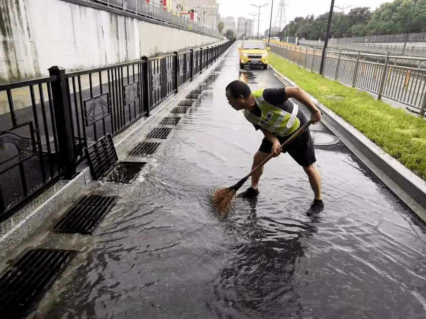 杭州市最美城管集体—城市内涝治理工作班组