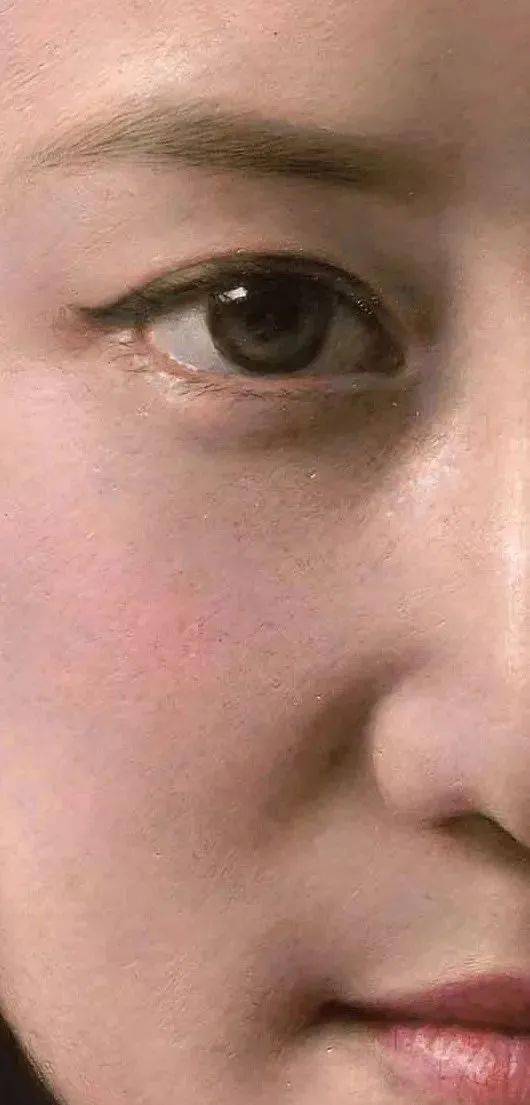 被称为"下一个冷军"超写实画家,蔡杰的超高清美女震撼来袭!