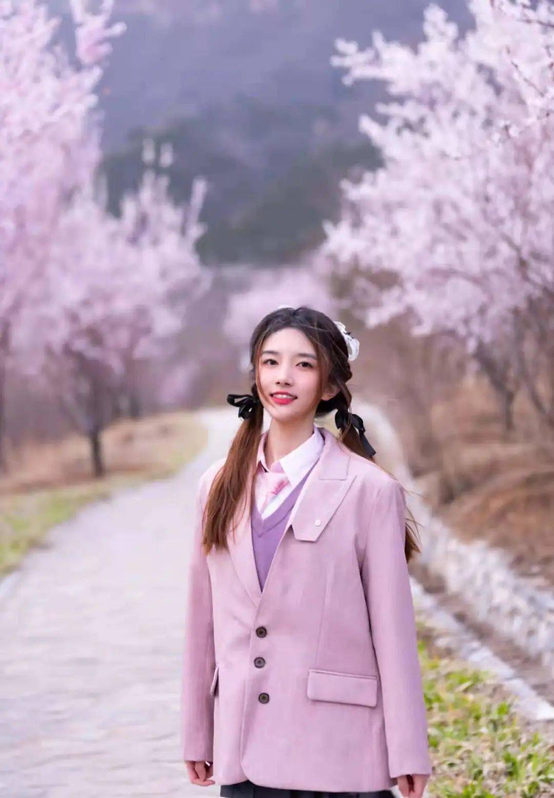 请直接看图……_廖文萱_夏依达_周欣怡