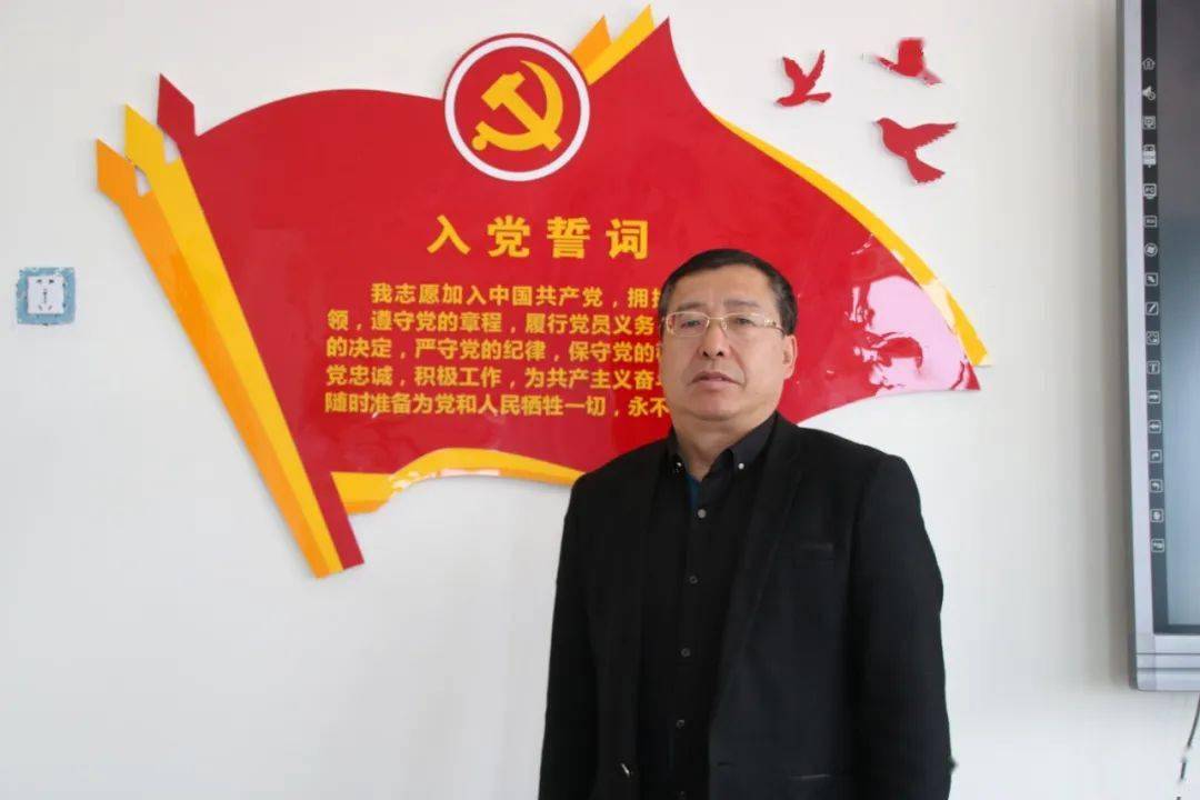 王金龙老师图片