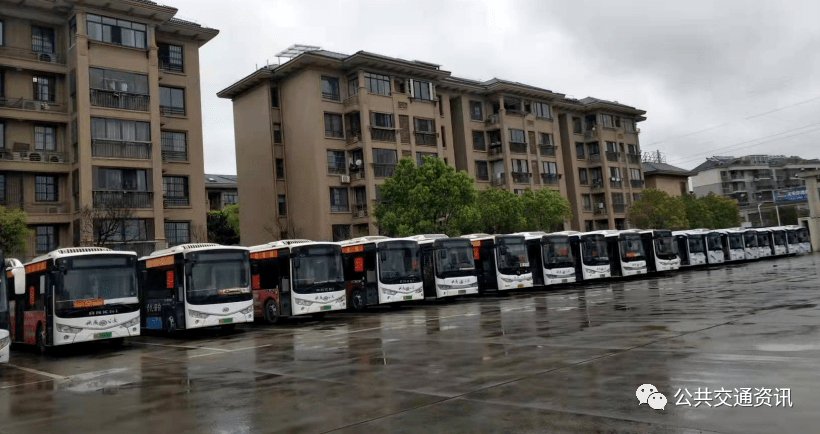 全力打造健康车厢铜陵公交有序恢复公交线路运营