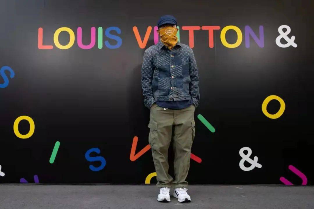 nigo 为什么如今能在潮流圈呼风唤雨?创造力使他打破了自身的桎梏!_藤