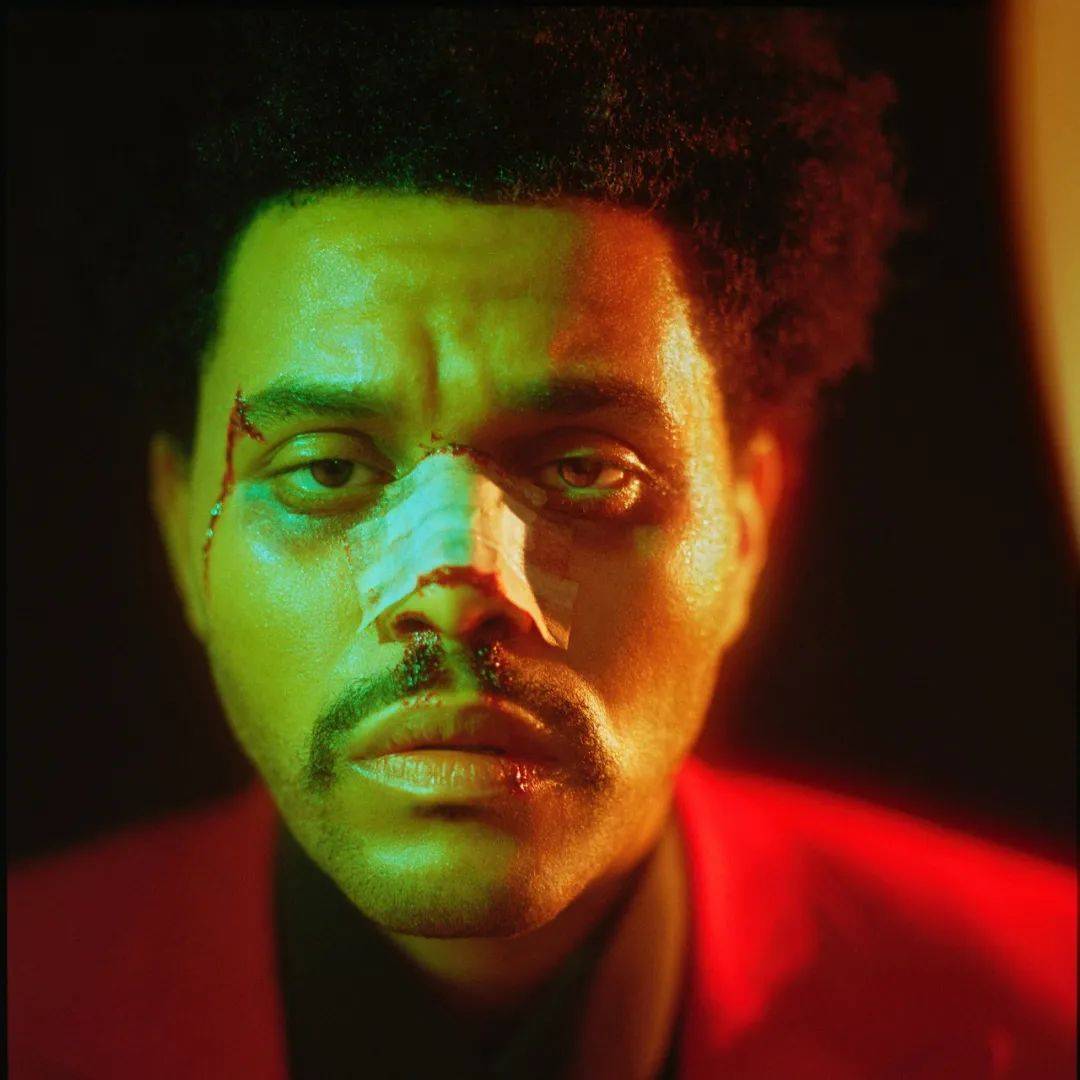 太魔幻了!_格莱美_盆栽_侃爷