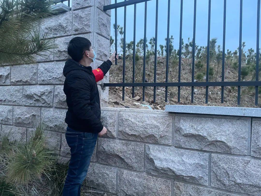 王艺浓老师参加"教师党员抗疫先锋队""作为辅导员,我们就是学生