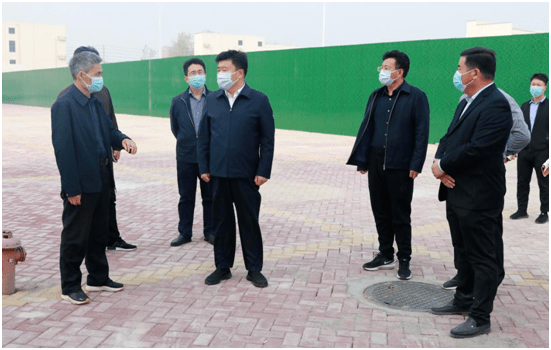 4月6日下午,县委书记白超调研督导集中隔离点建设.