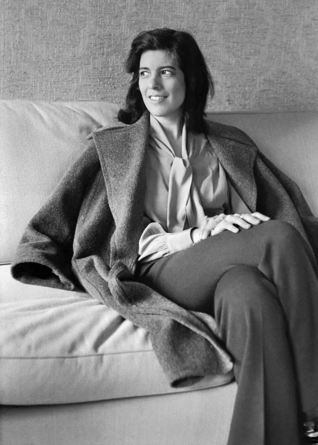 穿旧céline的女作家_joan_didion_phoebe