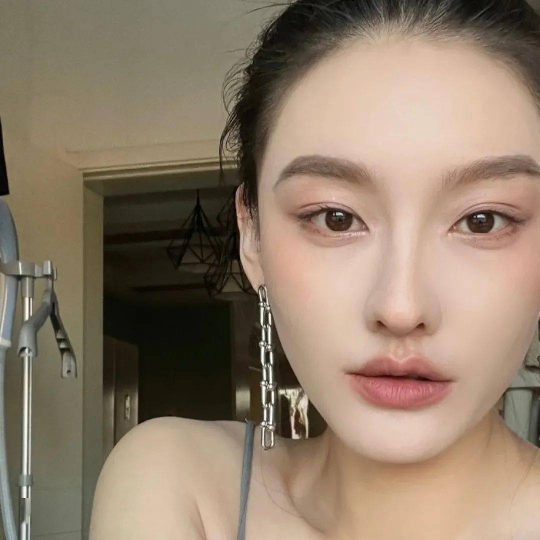 超斩男精选头像不急不躁及时行乐