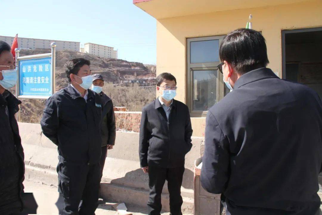 宁武县委书记县长高建文督导检查清明节假期森林草原防灭火工作