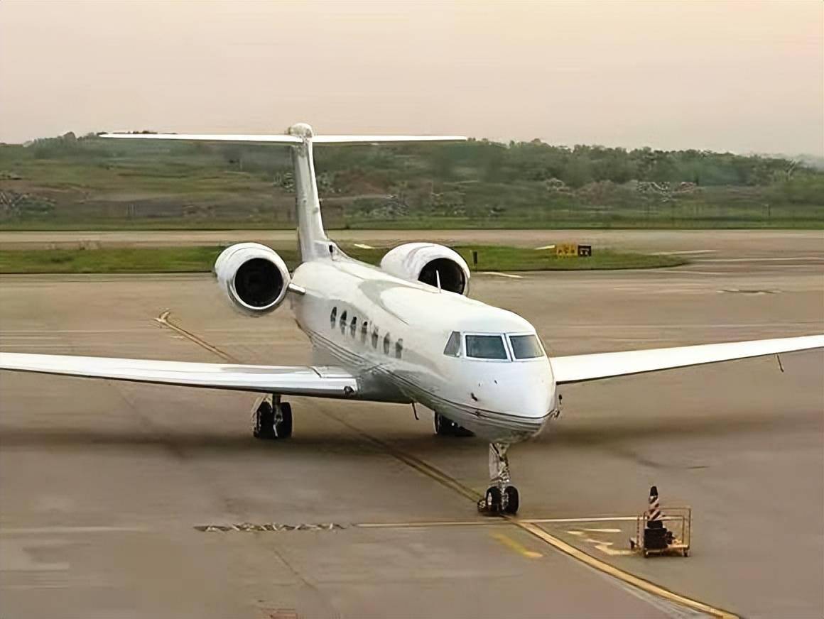  中國允許有私人飛機嗎_私人飛機隨時可以飛嗎