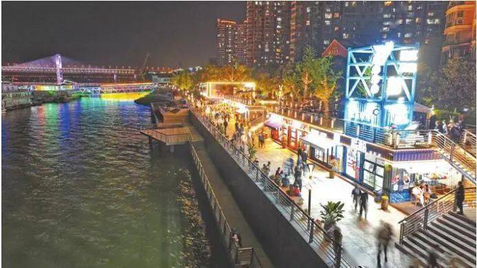 滨江商业街点亮夜经济新名片