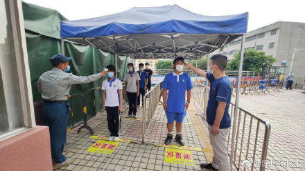 深圳学校多场景进行防控疫情演练，落实全流程不留死角