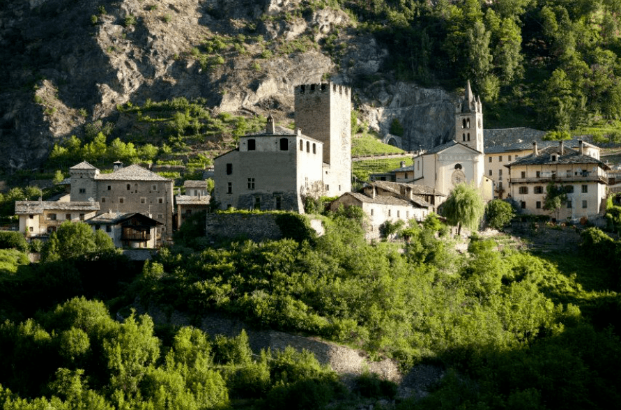 意大利最美小镇村庄系列瓦莱达奥斯塔valled39aosta深度游必收藏