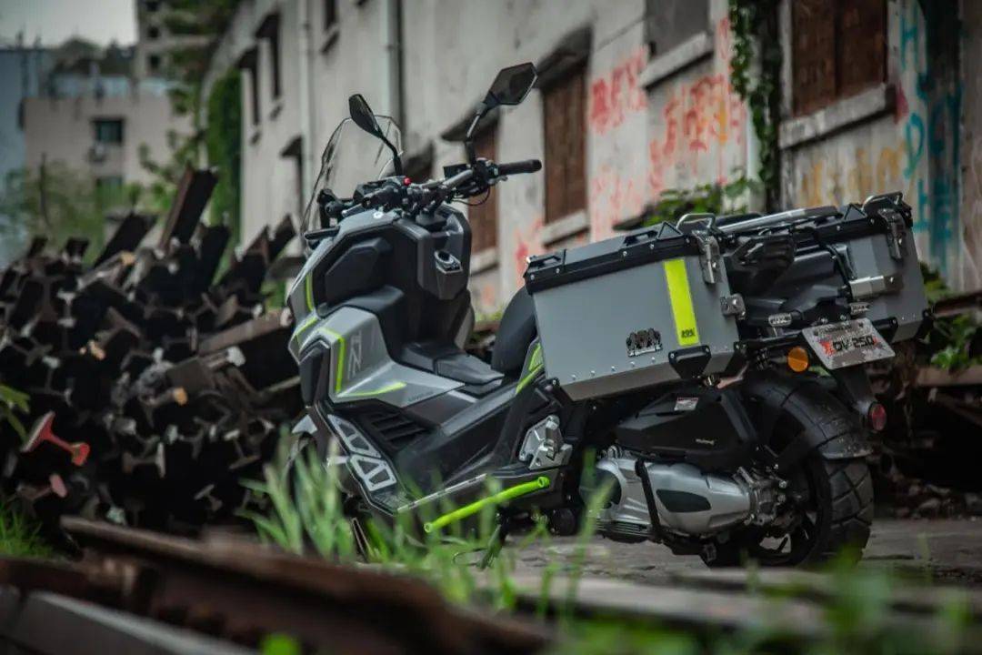 龙嘉xvd250si动态测评都市越野小精灵