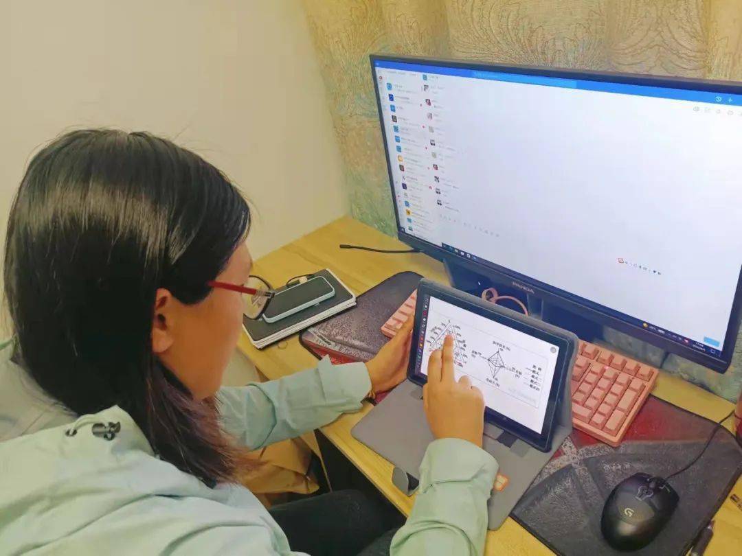 济南三中孙老师线上教学的一天_孙乔_进行_反馈