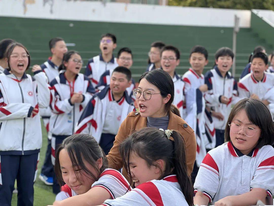 扬子一中学生图片